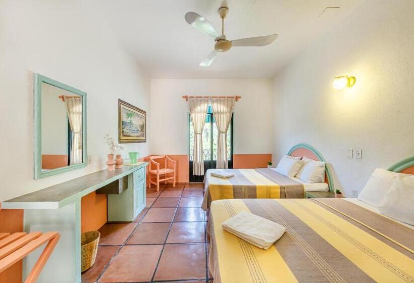 غرفة قياسية مزوَّدة بشُرفة, Flor De Maria