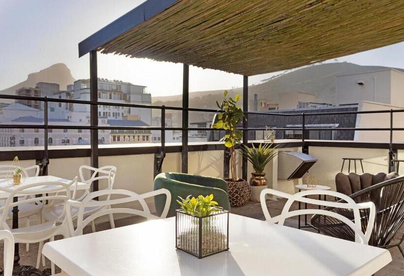 חדר דלוקס יחיד, Gold Buffalo