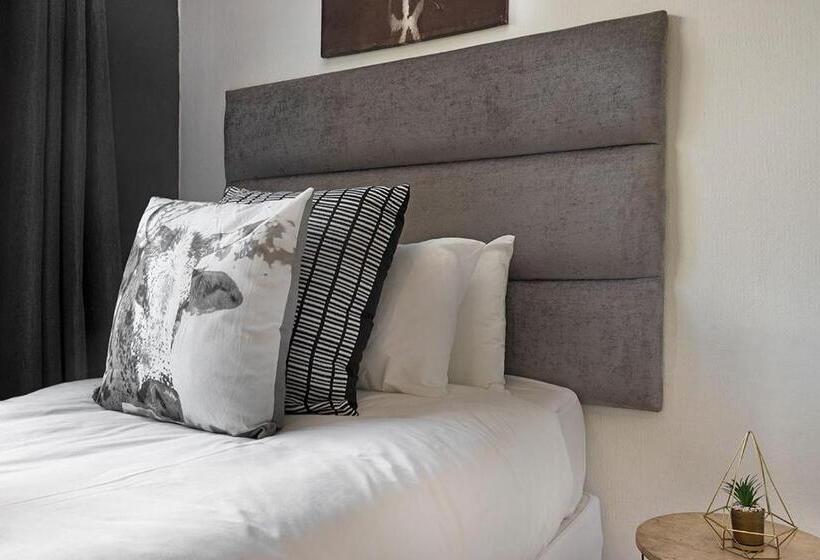 חדר אקונומי יחיד, Gold Buffalo