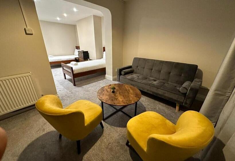 带露台的套间, Inn By The Sea, Portsmouth En Suite Rooms With Or Without Sea View