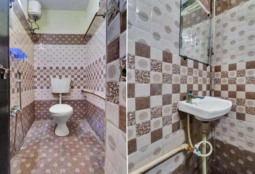 חדר קלאסי לשלושה, Oyo Flagship At Home Grand