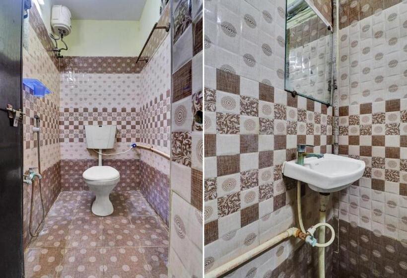 חדר קלאסי לשלושה, Oyo Flagship At Home Grand