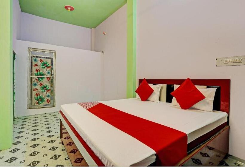 غرفة كلاسيكية ثلاثية, Oyo Flagship Ava Palace