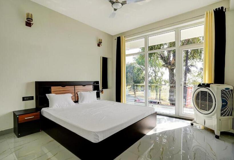 חדר סטנדרט, Oyo Gupta Marriage Hall And