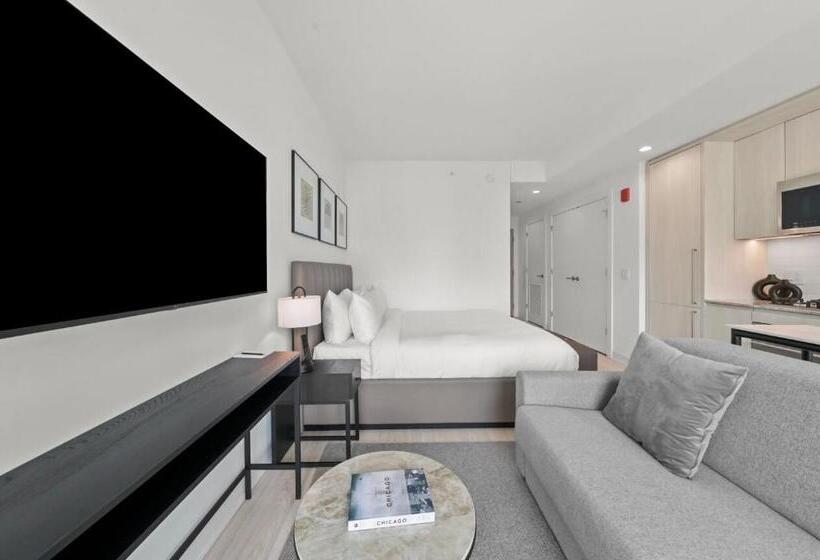 スタンダードスタジオ, Steveston Waterfront