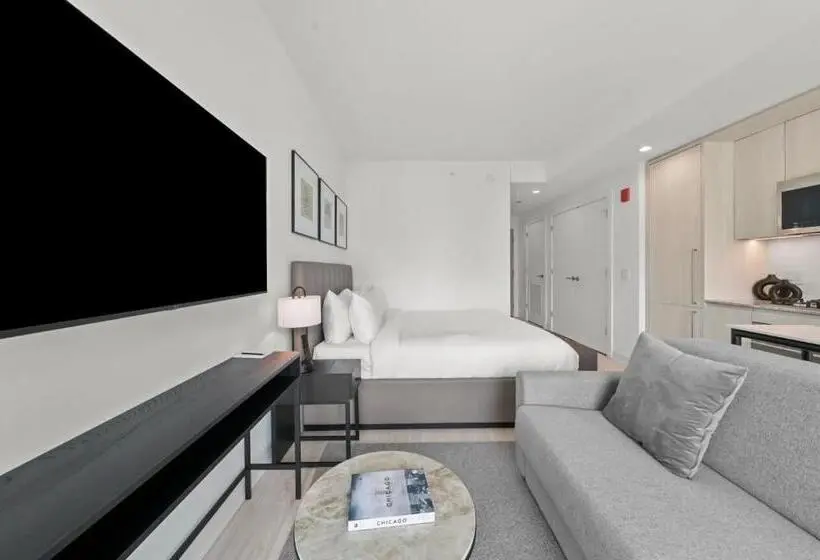 Standard-studio, Steveston Waterfront