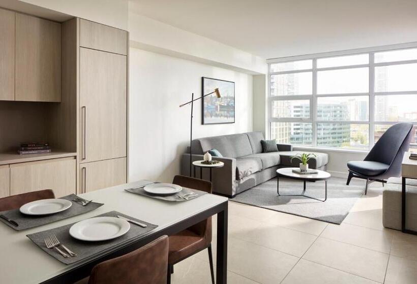 3ベッドルームアパートメント, Steveston Waterfront