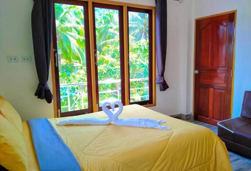 3 Bedroom House, บ้านตึกเกสเฮ้าส์แอนด์โฮมสเตย์ขนอม