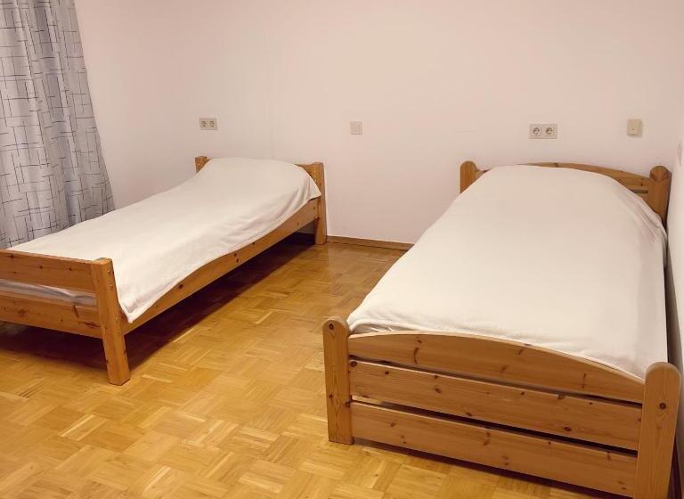 Трежместный Номер Economy, Familienhaus