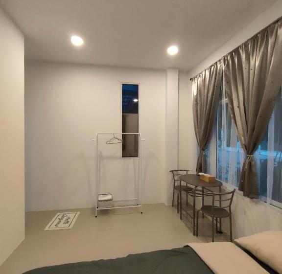 Habitació Estàndard, Janis Home