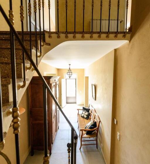 Номер Стандарт, Room In A Farmhouse   Private Bathroom   By Feelluxuryholidays