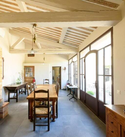 スタンダードルーム, Room In A Farmhouse   Private Bathroom   By Feelluxuryholidays