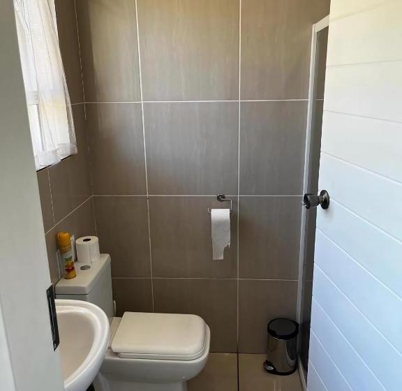 标准间, Manna House