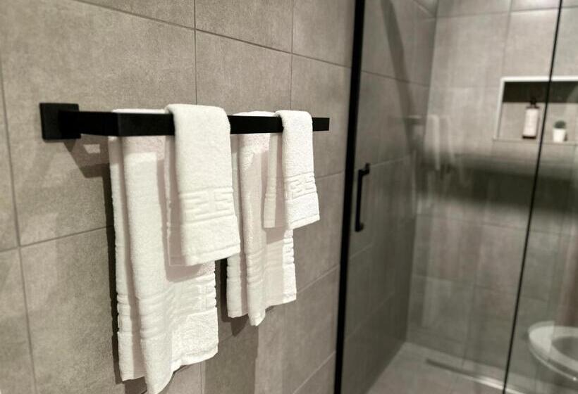 اتاق لوکس, Townhouse Boutique