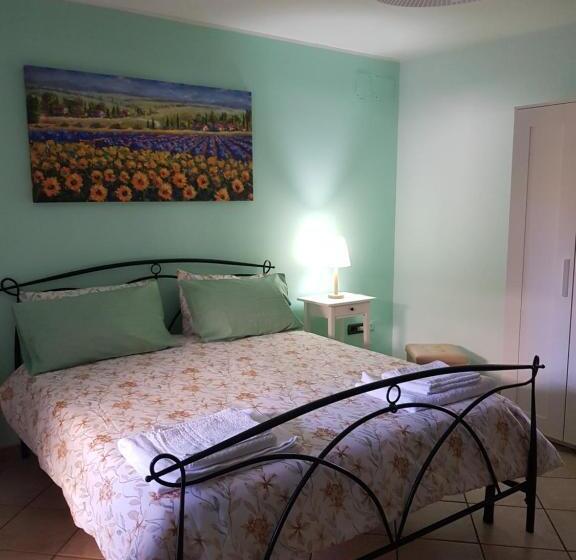 اتاق استاندارد, B&b Ortensia
