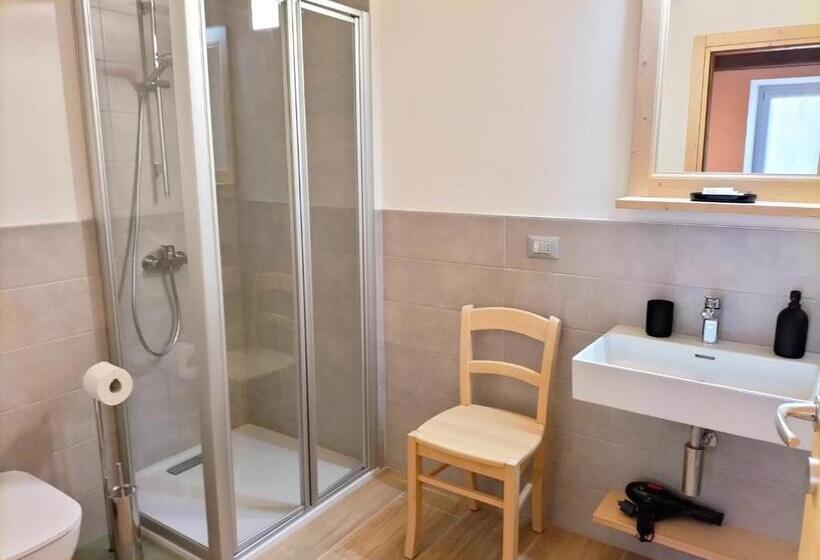 غرفة قياسية ثلاثية, Cà Soldati