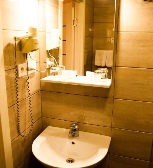 اتاق لوکس, Express корпус 2