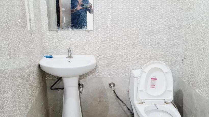 Номер Economy, 85 The Ganges