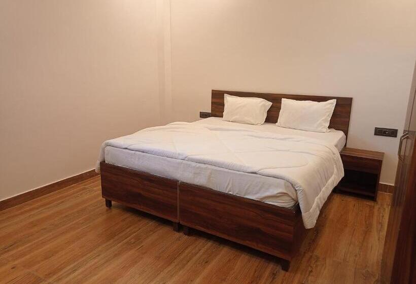 Номер Economy, 85 The Ganges