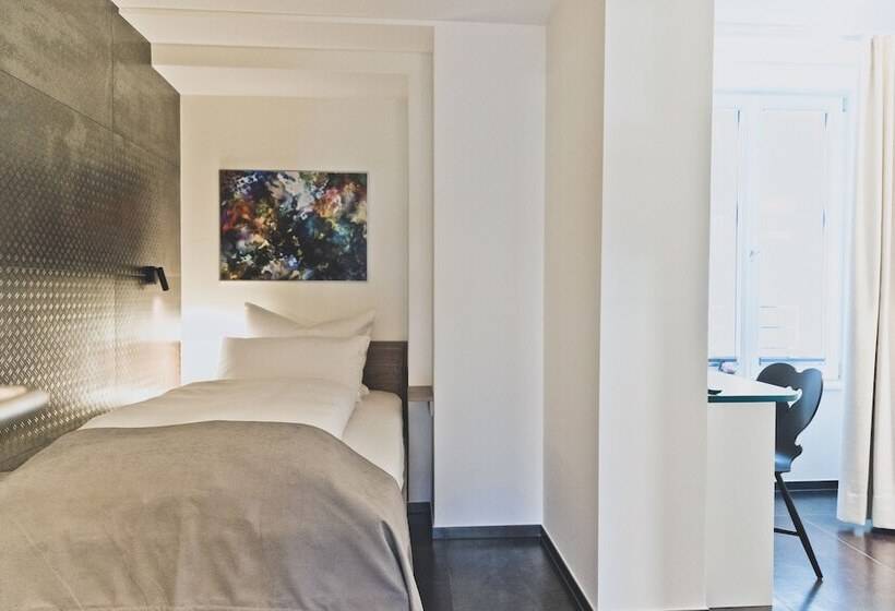 标准单人间, Blaue Rose Digital Check In