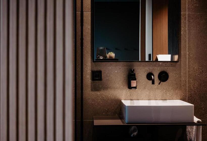 חדר סטנדרט, Loxone Campus