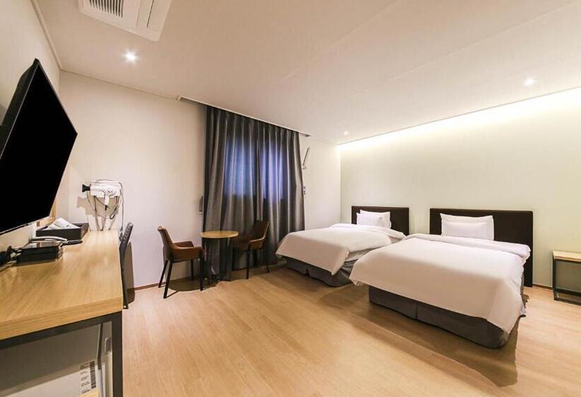 חדר דלוקס, 어라연 관광호텔 영월