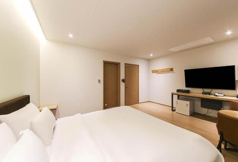 חדר דלוקס, 어라연 관광호텔 영월