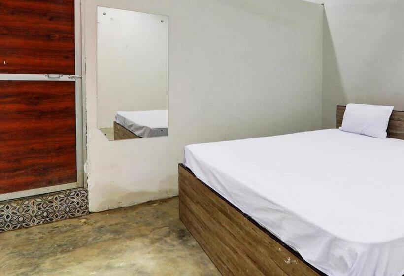 三人经典房间, Oyo Desi Chulha Restaurant