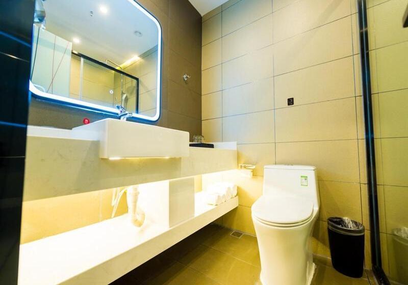 Quarto Standard Plus, Thank Inn Plus Datong Senyuan Building High Speed Railway Station