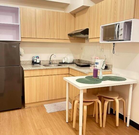 Studio Standard, Lovely Studio Unit In Celandine