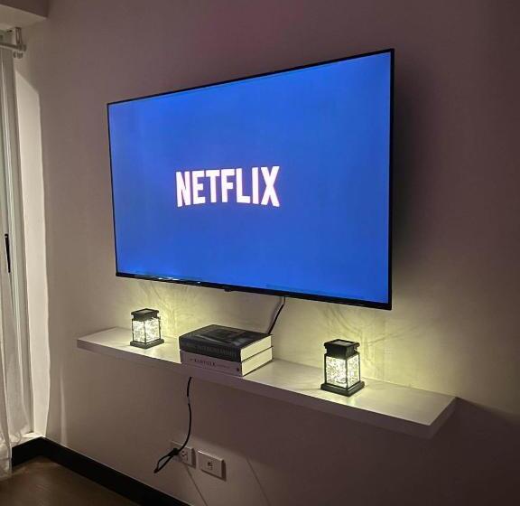 Studio Standard, Lovely Studio Unit In Celandine