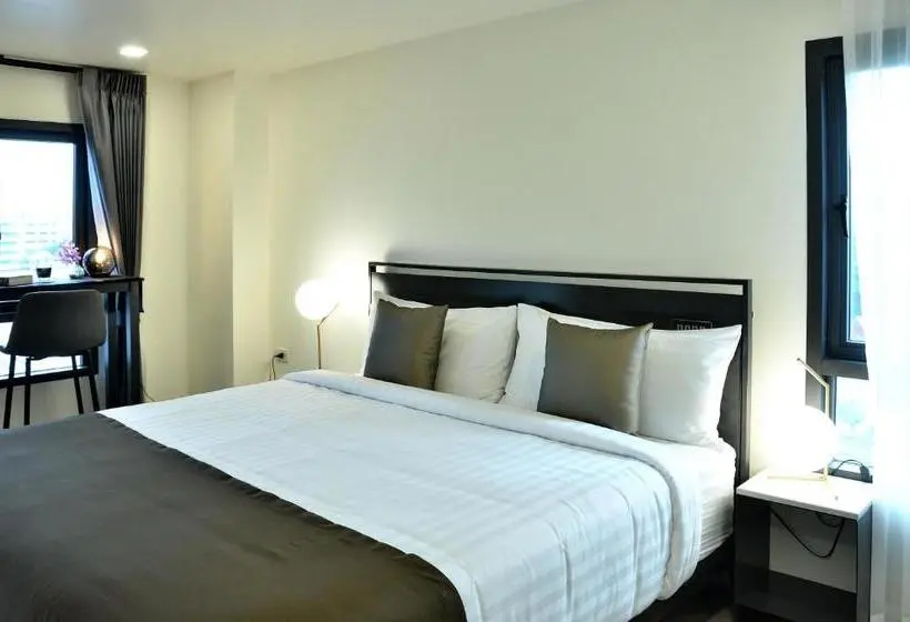 Premium room with river view, Norn Riverside Bangkok Hotel นอนริมน้ำ