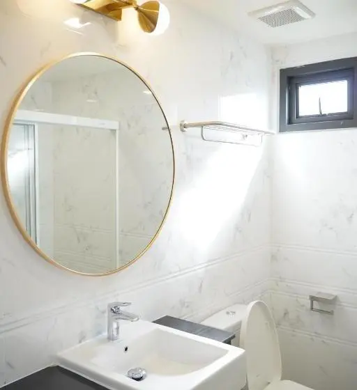 Deluxe room with river view, Norn Riverside Bangkok Hotel นอนริมน้ำ