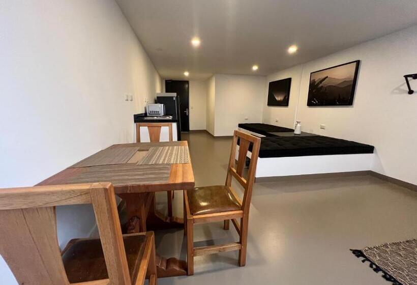 جناح, Ope Suites Calle 100