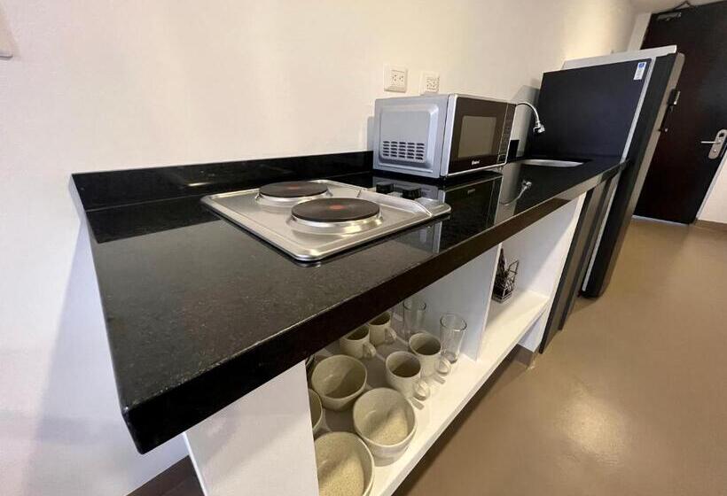 جناح, Ope Suites Calle 100