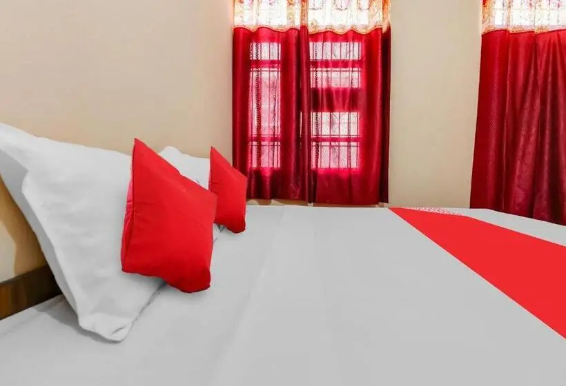 Classic Kolmen Hengen Huone, Oyo Flagship 81203 Hotel Moonlight