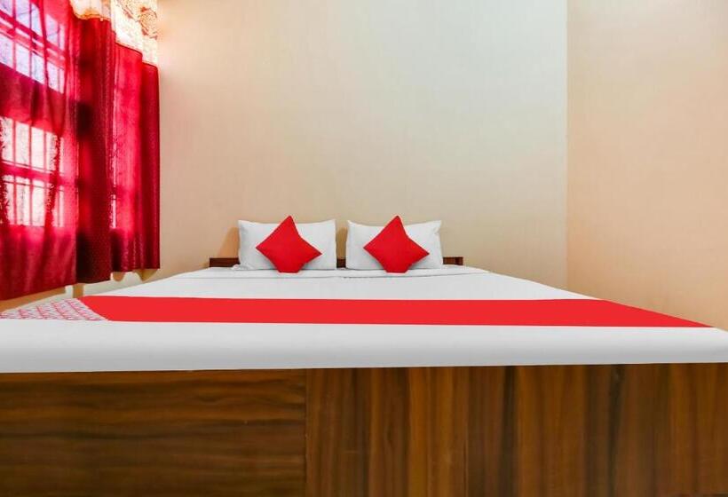 Трехместный Номер Классика, Oyo Flagship 81203 Hotel Moonlight