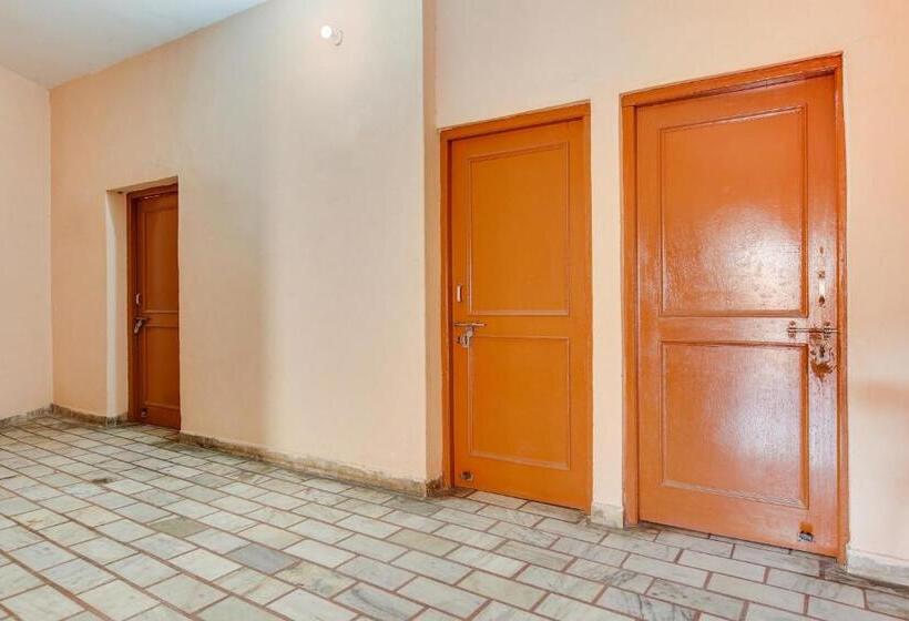 트리플 클래식 룸, Oyo Flagship 81203 Hotel Moonlight