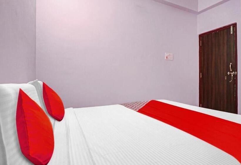 Habitació Triple Clàssica, Oyo Flagship 81320 Hotel Dcresent