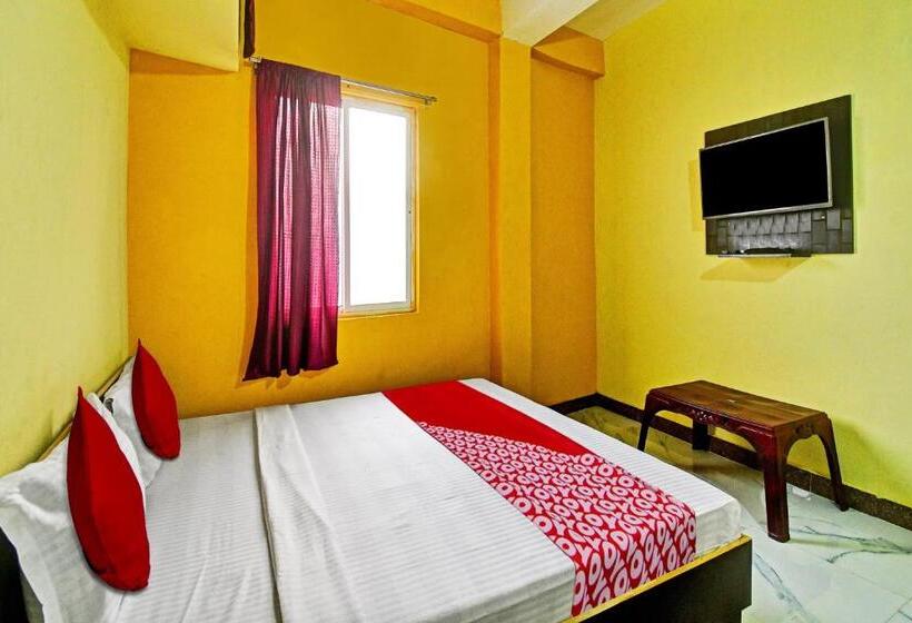 اتاق کلاسیک سه تخته, Oyo Flagship Hotel Shree Krishna