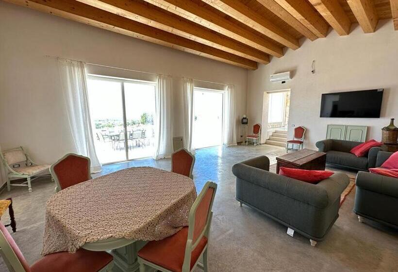 ویلای یک اتاق خوابه با استخر شنا, Casale Degli Ulivi