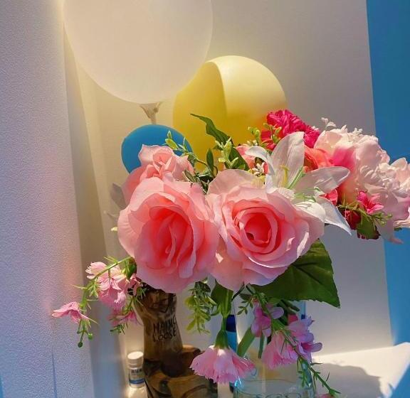 Háromágyas Standard Szoba Megosztott Fürdővel, Derbyshire House