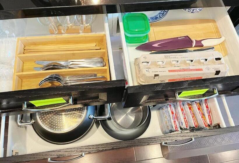 Háromágyas Standard Szoba Megosztott Fürdővel, Derbyshire House