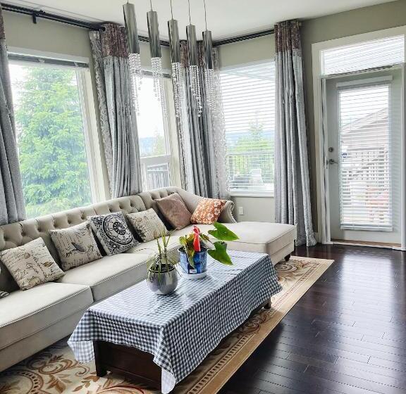 Standard Szoba Megosztott Fürdővel, Derbyshire House