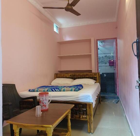Номер Deluxe, Liya Guest House