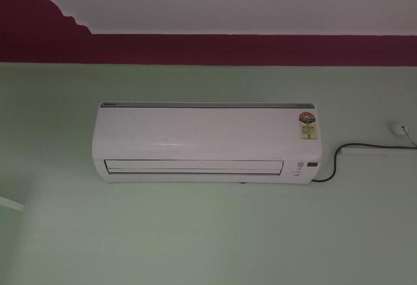 חדר סטנדרט עם מרפסת, Liya Guest House