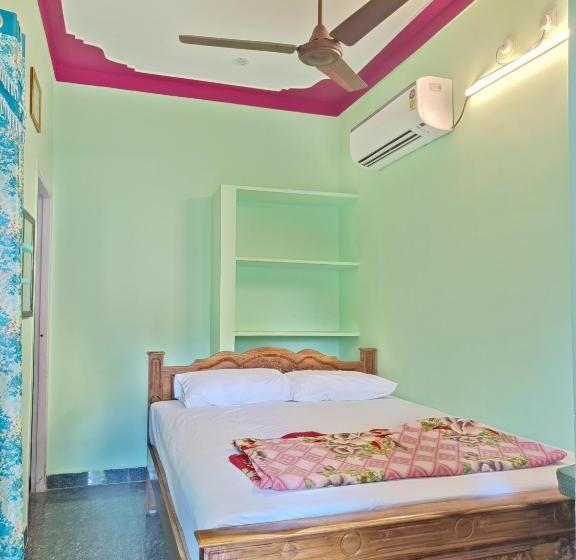 חדר סטנדרט עם מרפסת, Liya Guest House