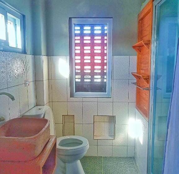 استودیوی استاندارد با چشمانداز دریا, Playa De Bombora Inn