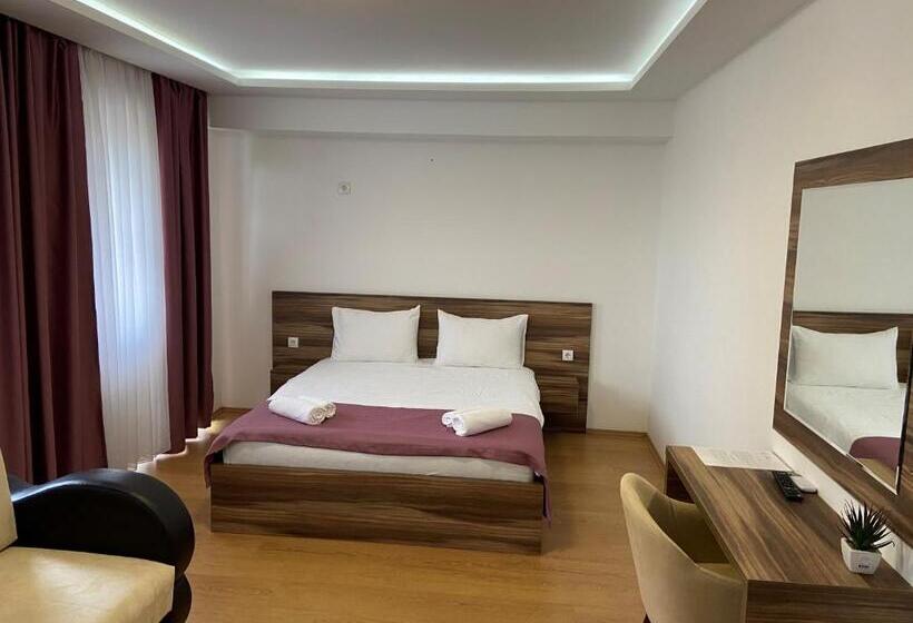 اتاق استاندارد سه نفره, Prenoćište Srbija