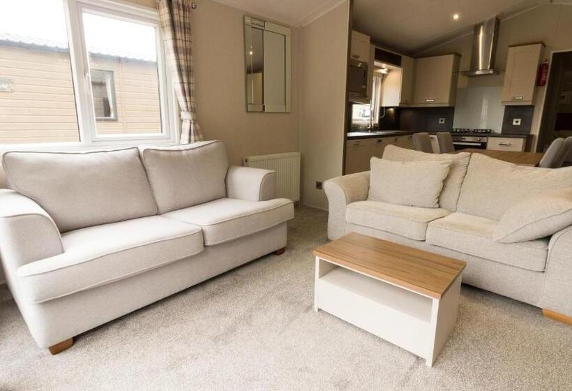 Дом 2 Спальни, Hunters Quay Holiday Village
